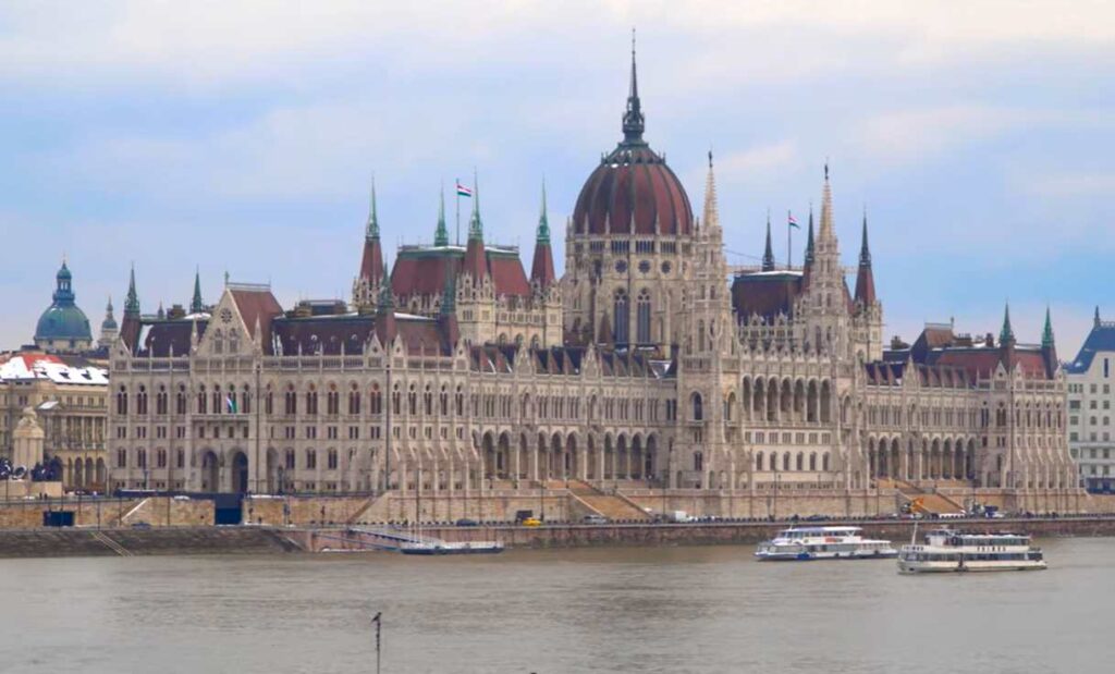 Budapešť parlament