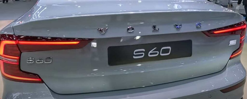 Zadný kufor Volvo S60