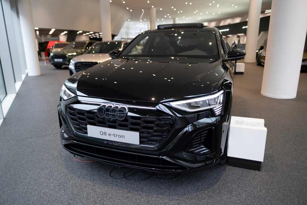 Audi Q8 e-tron v predajni