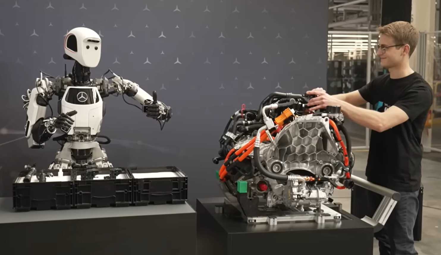 Mercedes Robot Apollo