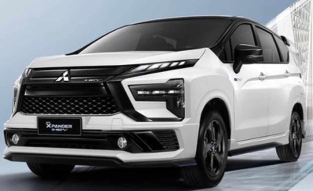 Nové Mitsubishi Xpander HEV spredu