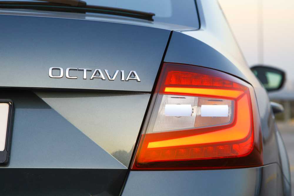 Škoda Octavia zadné svetlo